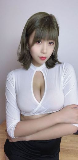 李雪琴